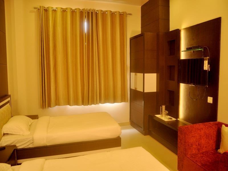 Hotel Rivera Palace Varanasi Exteriör bild