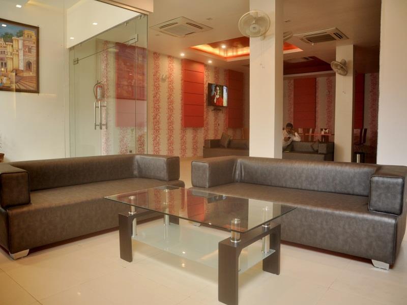 Hotel Rivera Palace Varanasi Exteriör bild